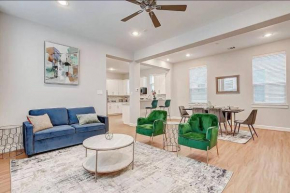 Luxurious 3 Beds/3.5 Baths House- The Heights